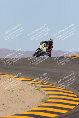 media/Oct-09-2022-SoCal Trackdays (Sun) [[95640aeeb6]]/Turns 9 and 10 (1050am)/